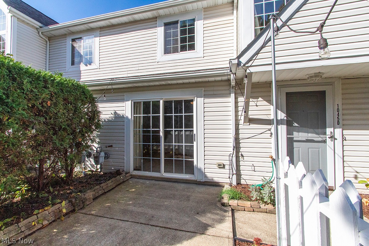 1045 N Jefferson Street Medina OH 44256