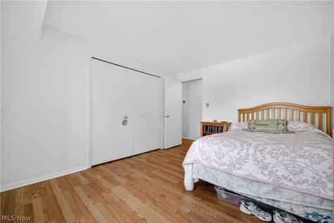 9751 Sunrise Boulevard North Royalton OH 44133