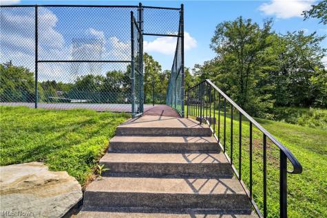 9751 Sunrise Boulevard North Royalton OH 44133