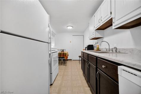9751 Sunrise Boulevard North Royalton OH 44133