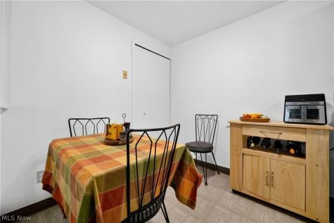 9751 Sunrise Boulevard North Royalton OH 44133
