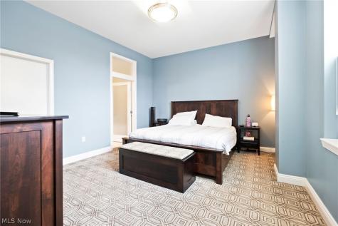 12701 Larchmere Boulevard Cleveland OH 44120