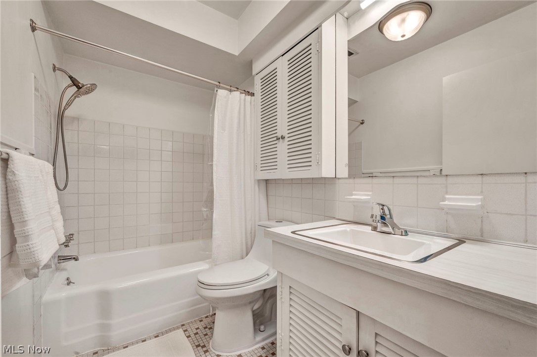 7050 Carriage Hill Drive Brecksville OH 44141