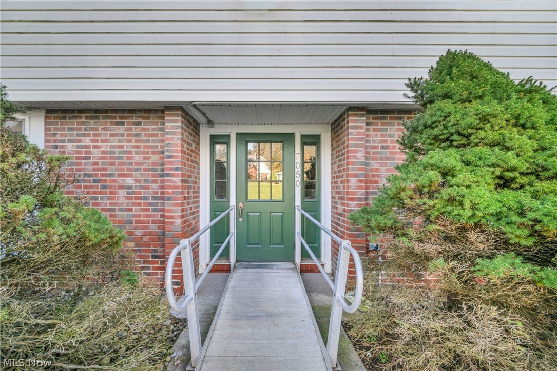 7050 Carriage Hill Drive Brecksville OH 44141