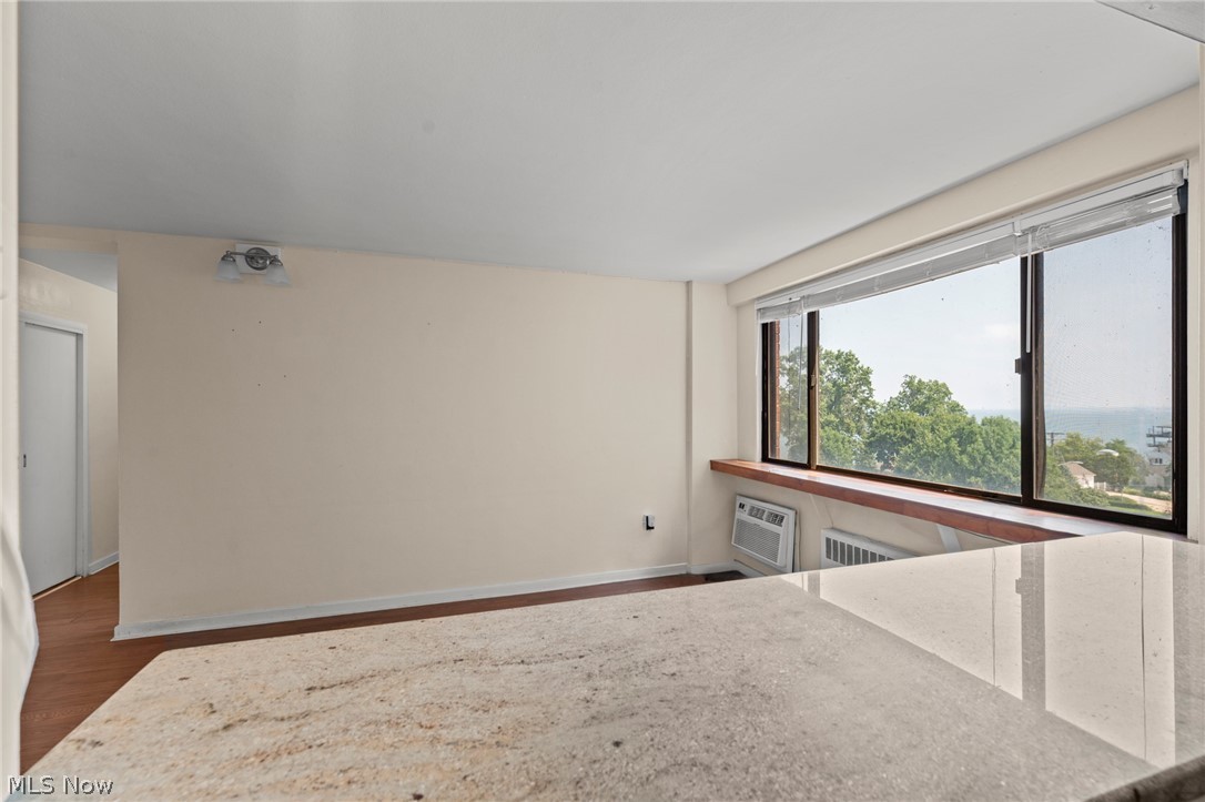 11720 Edgewater Drive Lakewood OH 44107