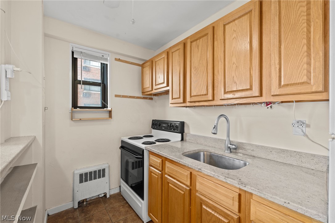 11720 Edgewater Drive Lakewood OH 44107