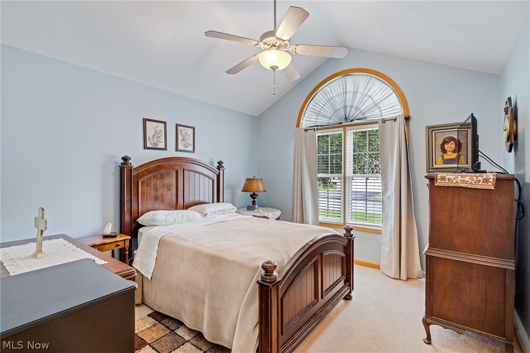 7007 Clingan Road Poland OH 44514