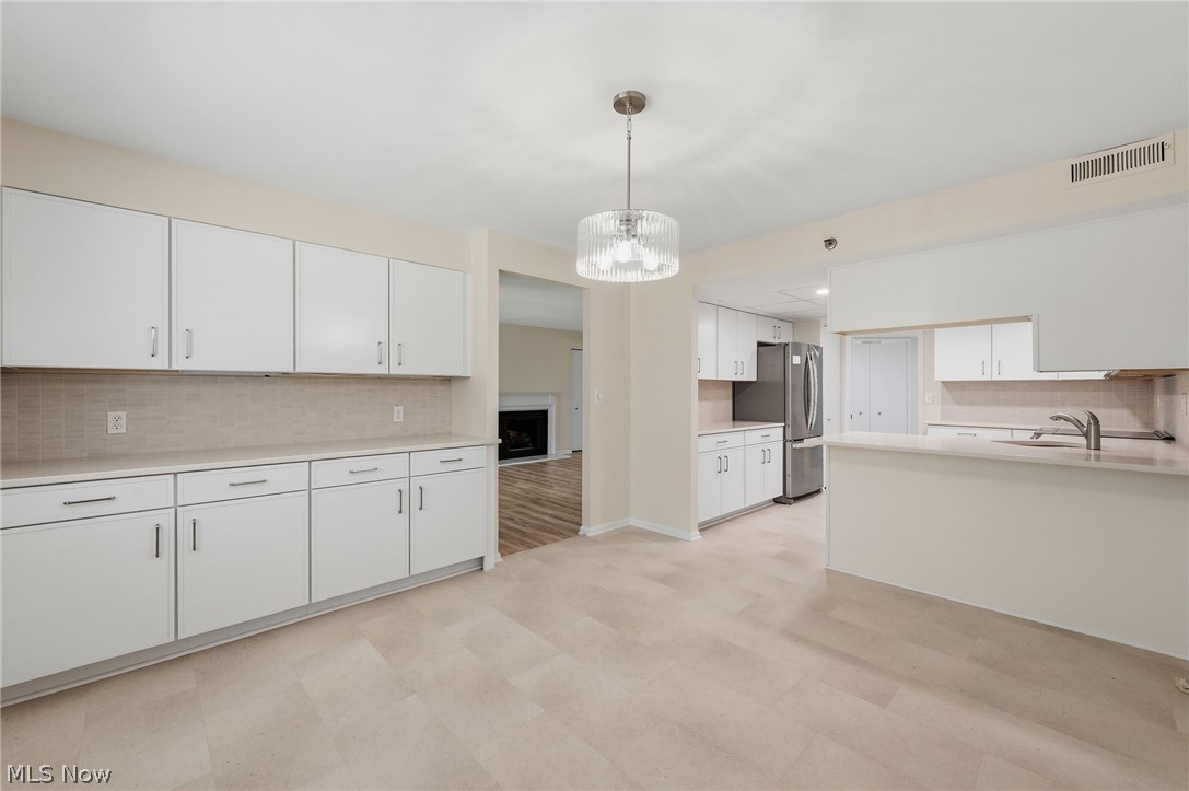 140 Fox Hollow Drive Mayfield Heights OH 44124