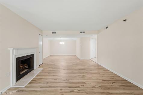 140 Fox Hollow Drive Mayfield Heights OH 44124