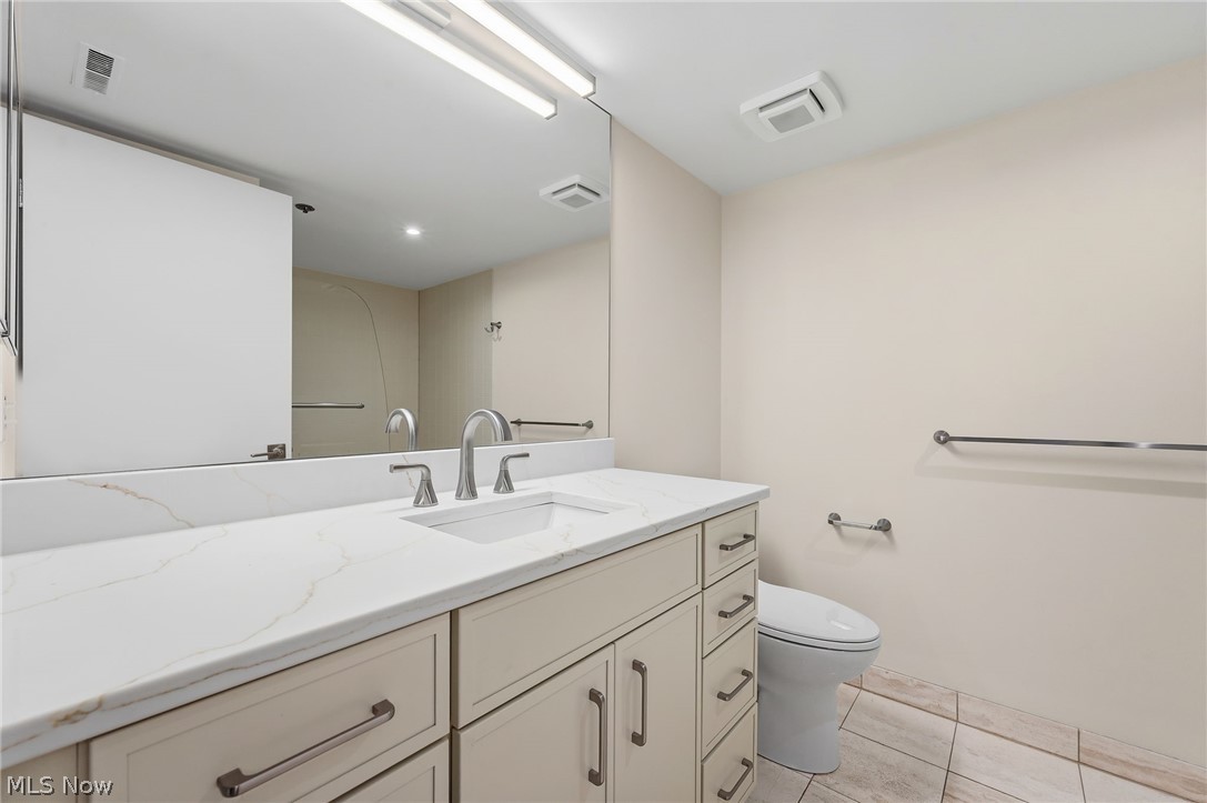 140 Fox Hollow Drive Mayfield Heights OH 44124