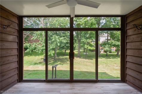 140 Fox Hollow Drive Mayfield Heights OH 44124