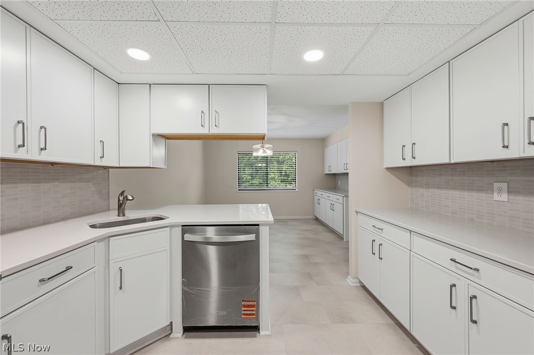140 Fox Hollow Drive Mayfield Heights OH 44124