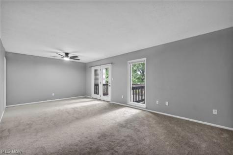 11547 Pearl Road Strongsville OH 44136
