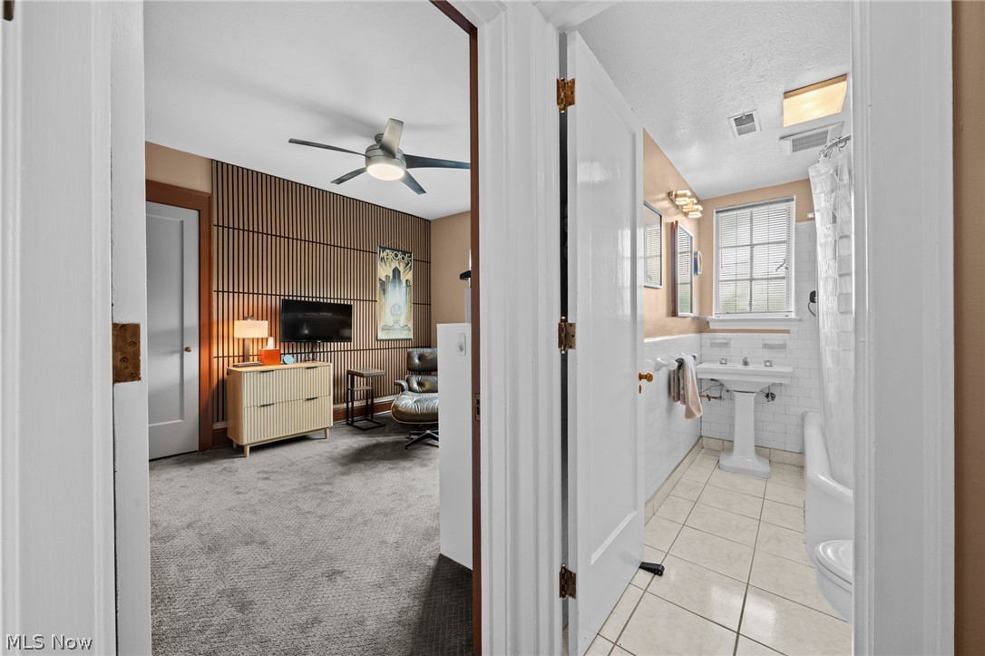 2517 Overlook Road Cleveland Heights OH 44106