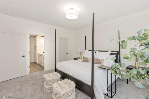 5059 Shepherds Glen Willoughby OH 44094
