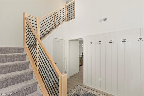 5059 Shepherds Glen Willoughby OH 44094