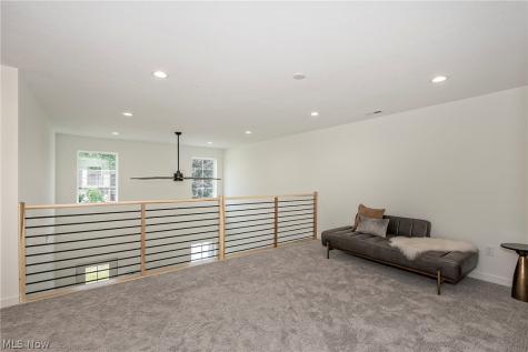 5059 Shepherds Glen Willoughby OH 44094