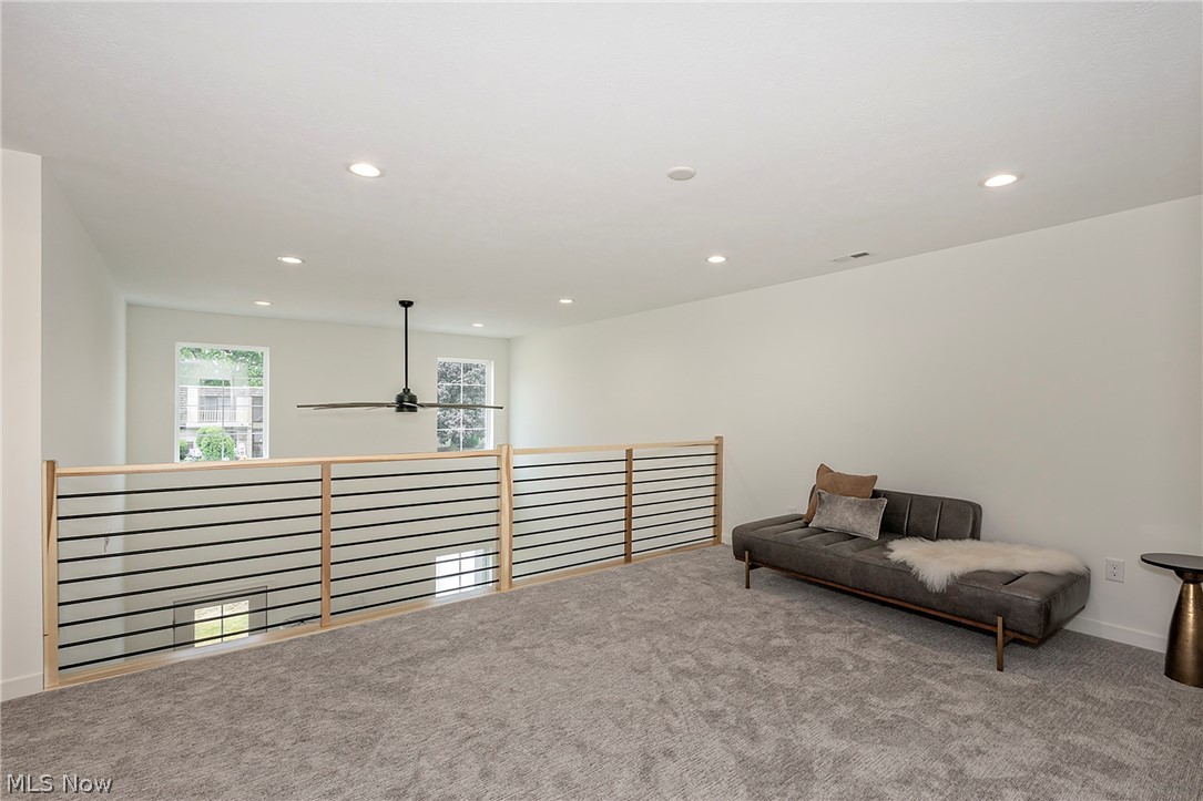 5059 Shepherds Glen Willoughby OH 44094