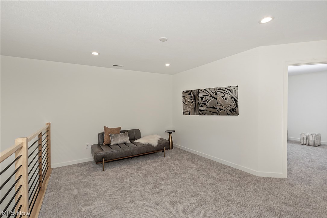 5059 Shepherds Glen Willoughby OH 44094