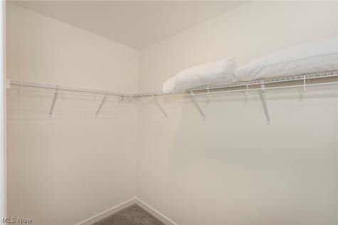 5059 Shepherds Glen Willoughby OH 44094