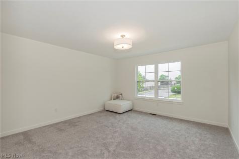 5059 Shepherds Glen Willoughby OH 44094