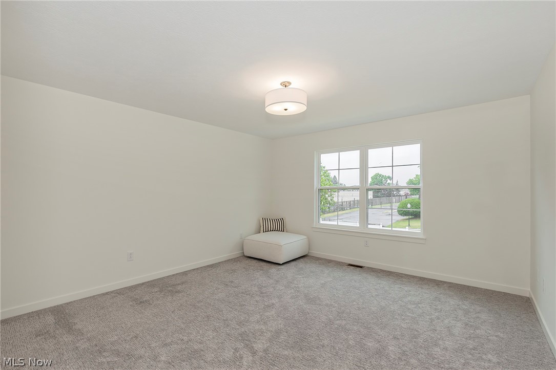 5059 Shepherds Glen Willoughby OH 44094
