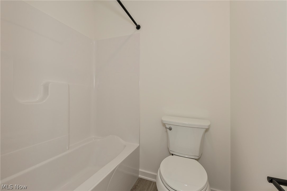 5059 Shepherds Glen Willoughby OH 44094