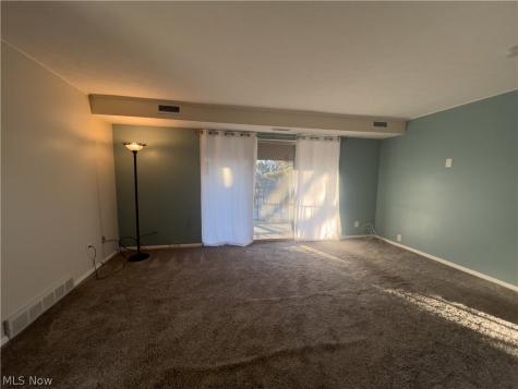 16480 W Heather Lane Middleburg Heights OH 44130
