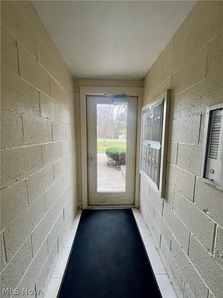 16480 W Heather Lane Middleburg Heights OH 44130
