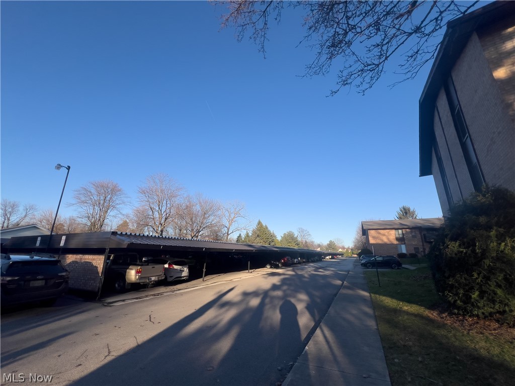 16480 W Heather Lane Middleburg Heights OH 44130