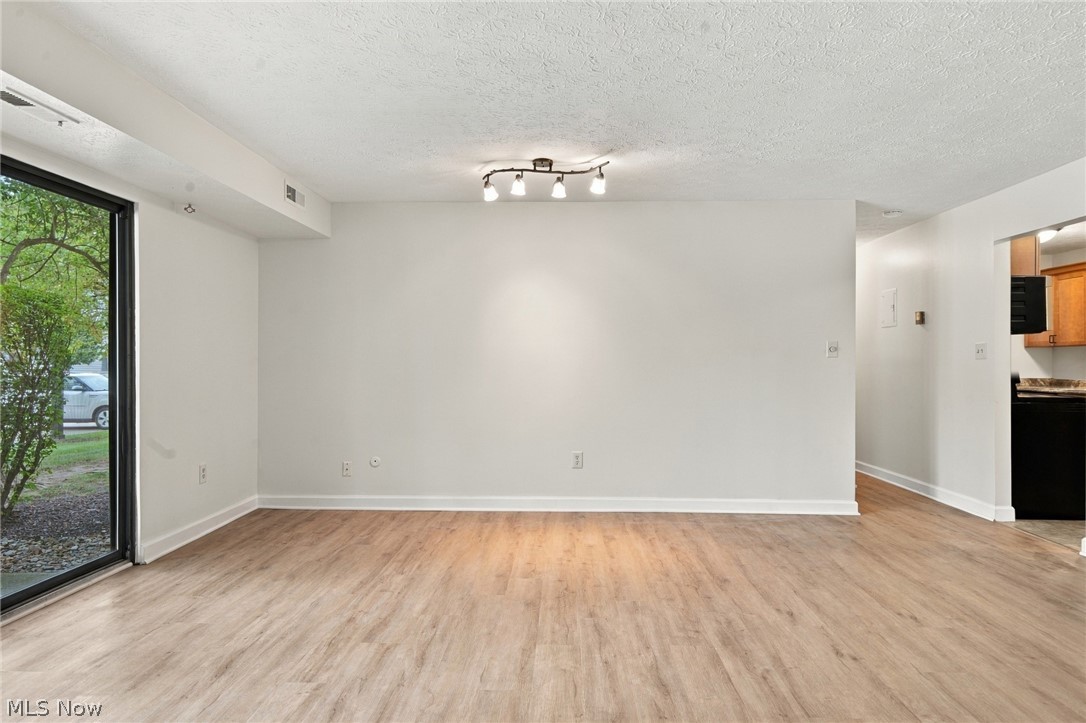 2917 N Bay Drive Westlake OH 44145