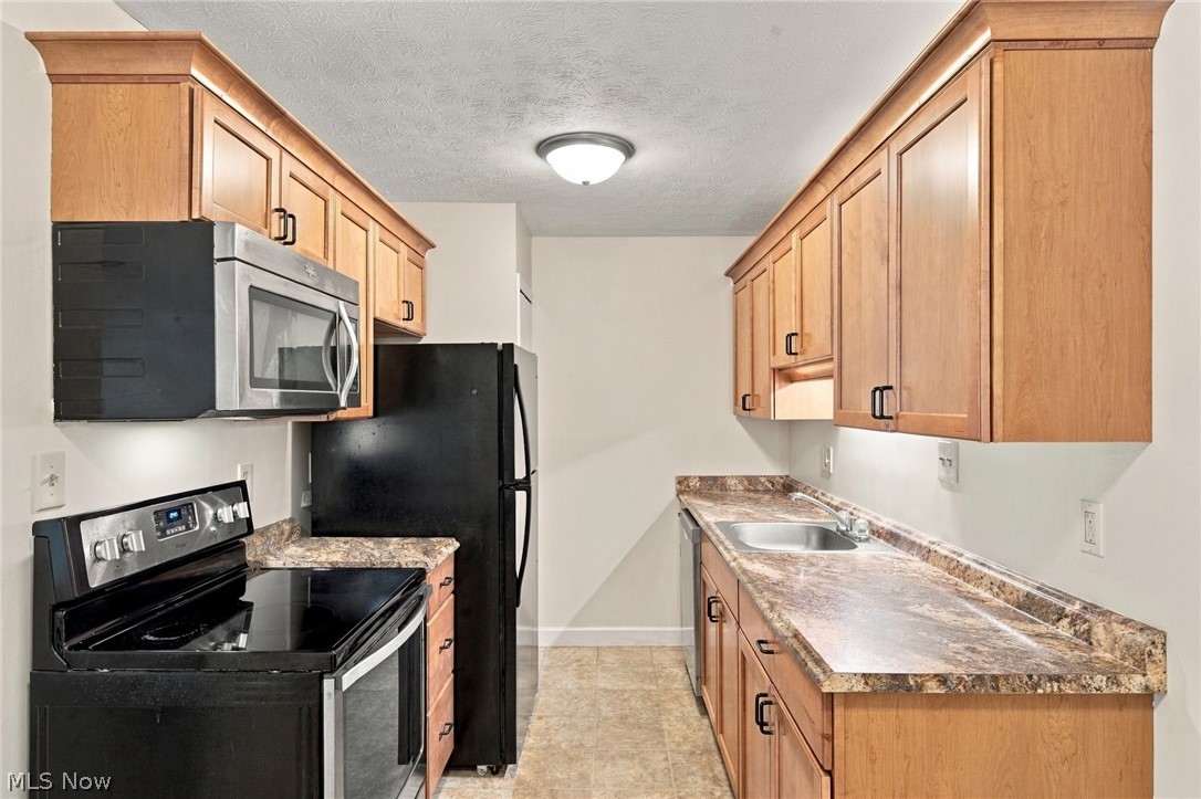 2917 N Bay Drive Westlake OH 44145