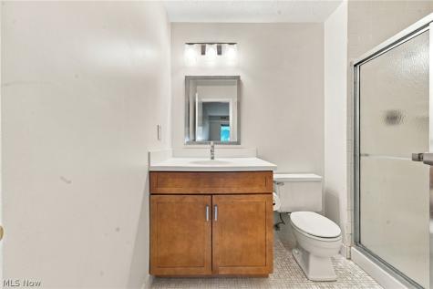 2917 N Bay Drive Westlake OH 44145