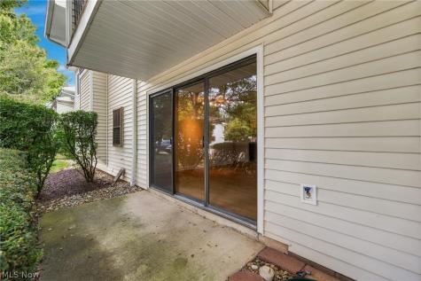 2917 N Bay Drive Westlake OH 44145