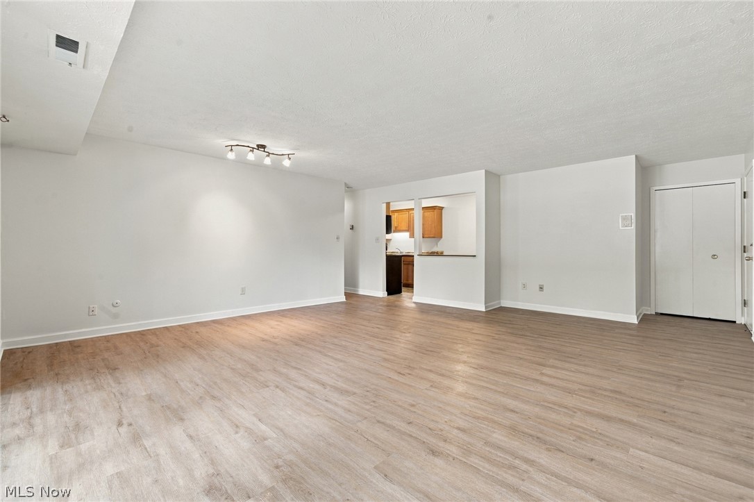 2917 N Bay Drive Westlake OH 44145