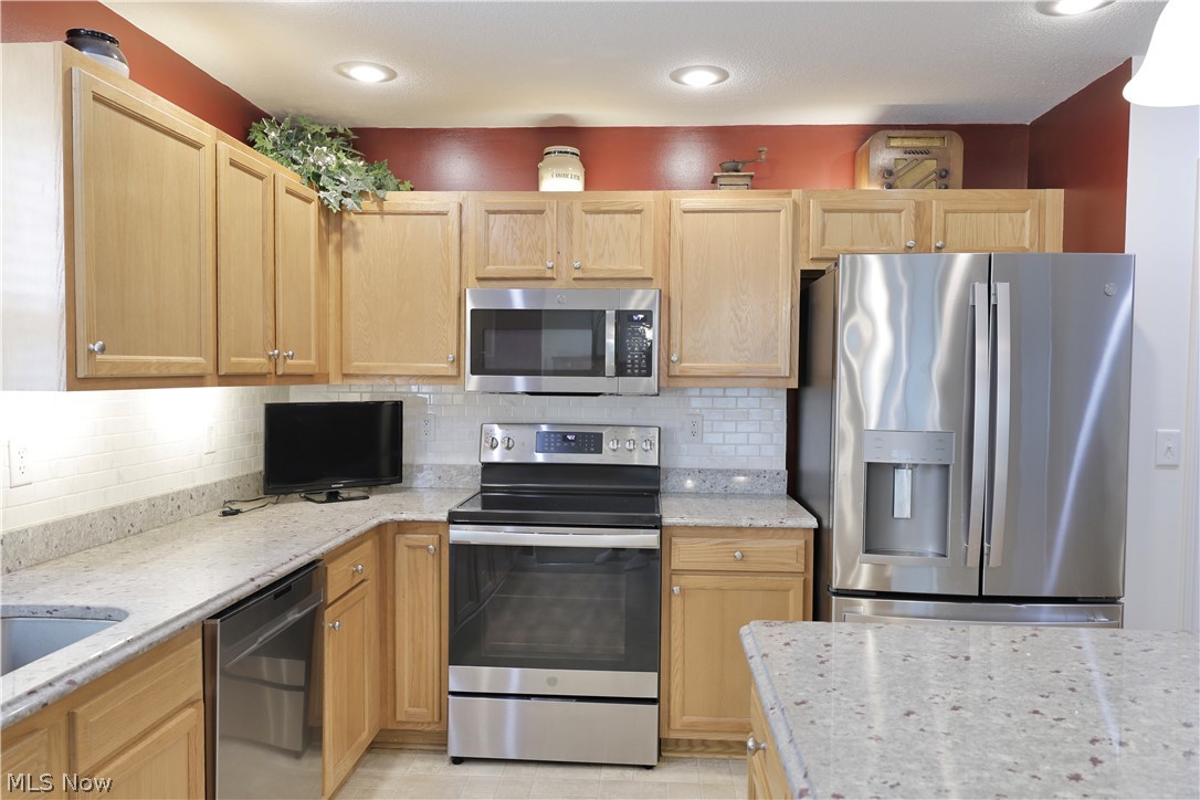 171 Briar Wood Drive Mount Vernon OH 43050