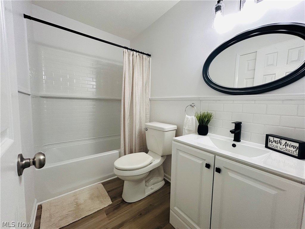 2691 Mull Avenue Copley OH 44321