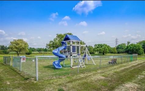 2691 Mull Avenue Copley OH 44321