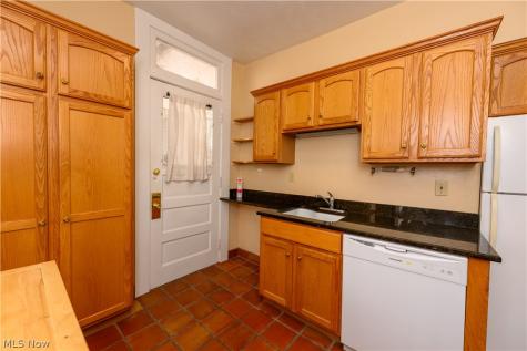 2473 Overlook Road Cleveland Heights OH 44106
