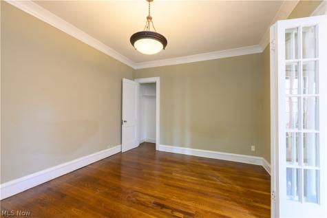 2473 Overlook Road Cleveland Heights OH 44106