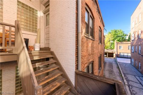 2473 Overlook Road Cleveland Heights OH 44106