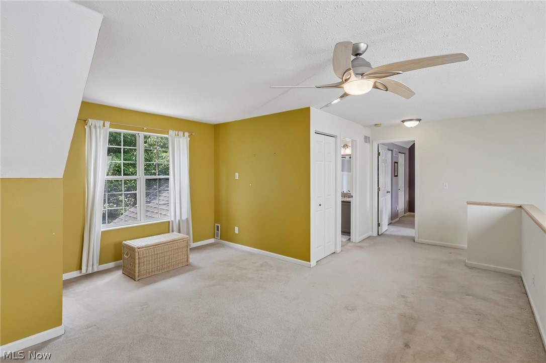 951 E Kensington Lane Streetsboro OH 44241