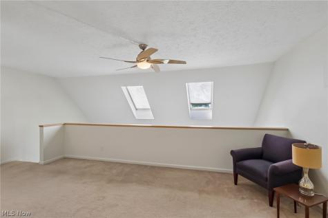 951 E Kensington Lane Streetsboro OH 44241