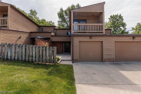 132 Kimrose Lane Broadview Heights OH 44147