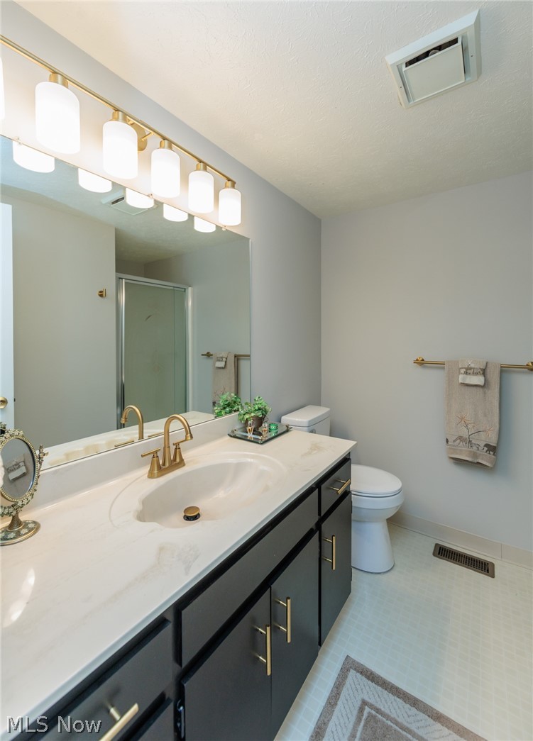 132 Kimrose Lane Broadview Heights OH 44147