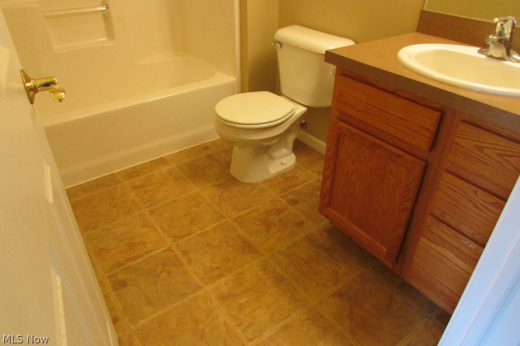 16491 Cottonwood Place Middlefield OH 44062