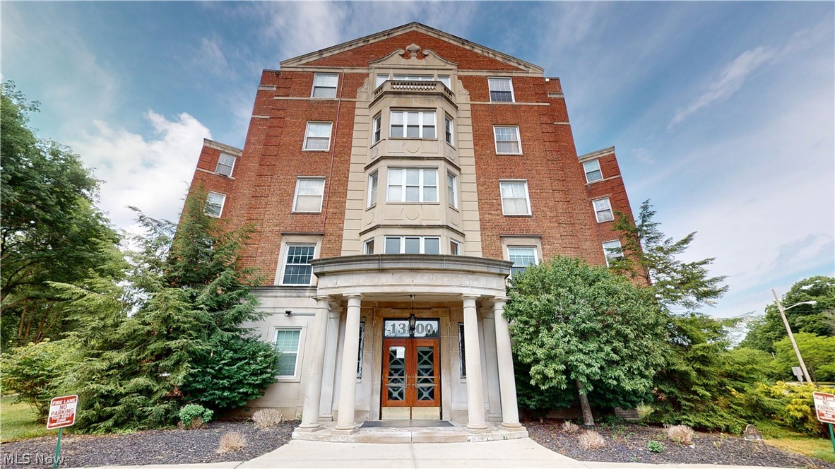 13800 Fairhill Road Shaker Heights OH 44120