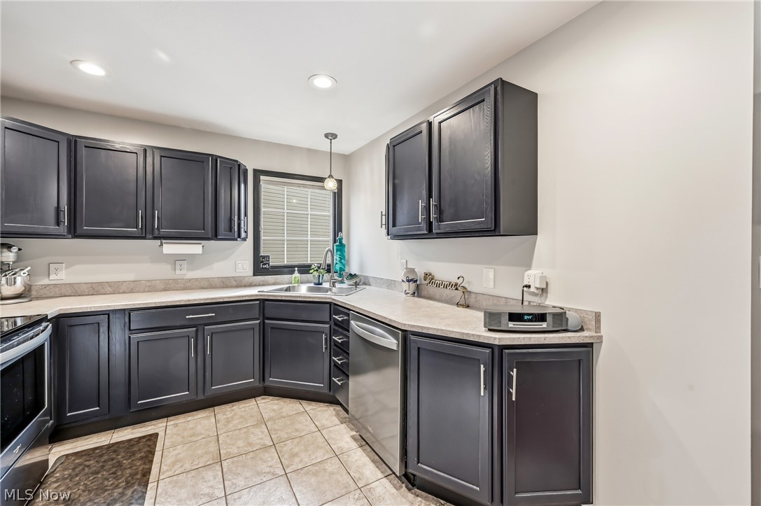 57 Timber Lake Drive Hubbard OH 44425