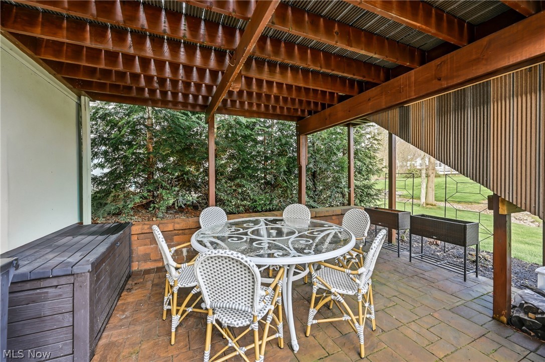 57 Timber Lake Drive Hubbard OH 44425