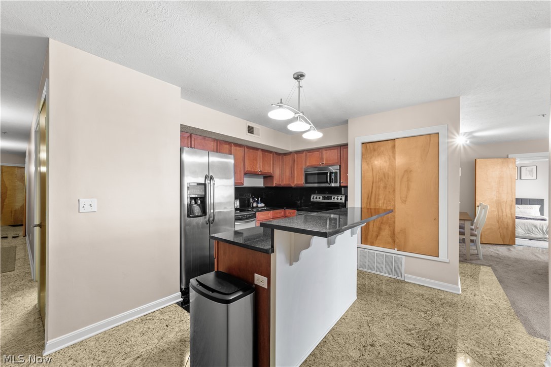 2222 Detroit Avenue Cleveland OH 44113